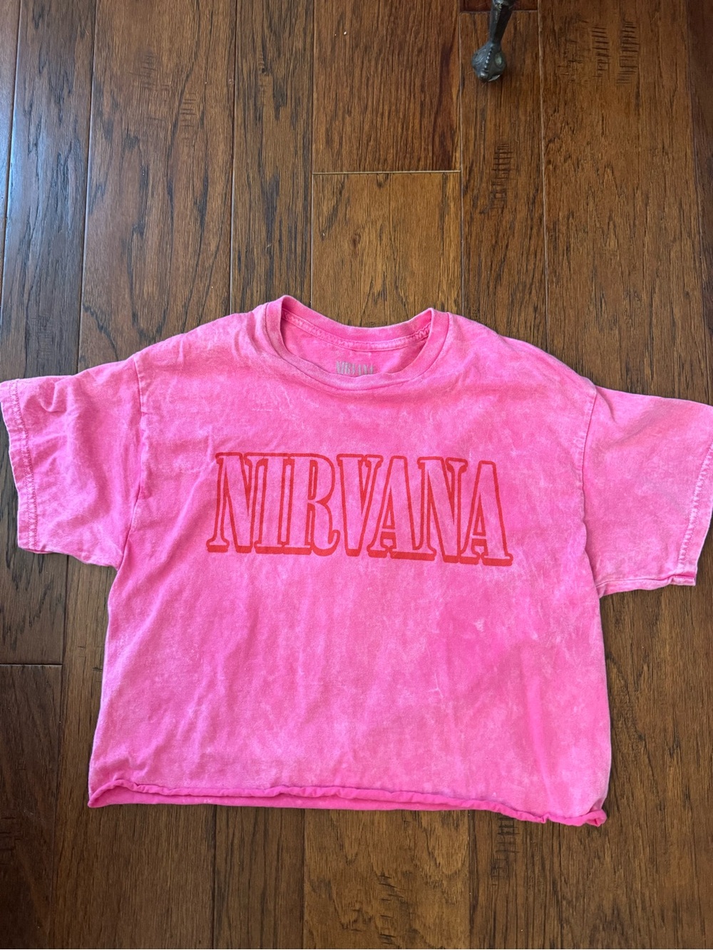 Nirvana Pink Women’s Cropped Tee
